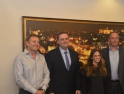 Министр Исраэль Кац: с 1 января 2018 года все новые транспортные средства в Израиле должны быть оснащены системой предупреждения ДТП