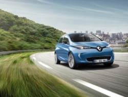 Новый электромобиль Renault ZOE проезжает без подзарядки до 400 км